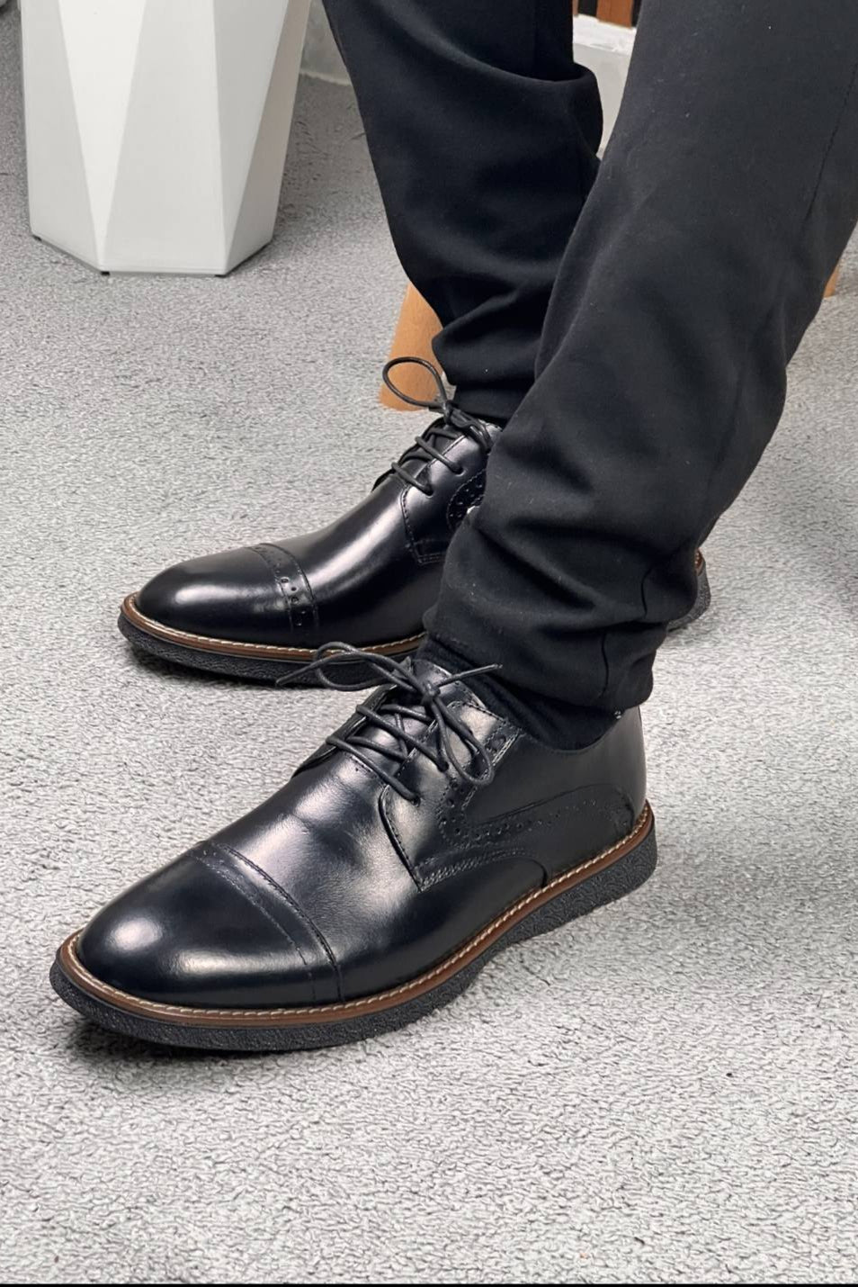 Chaussure en cuir véritable – L’élégance au service du confort