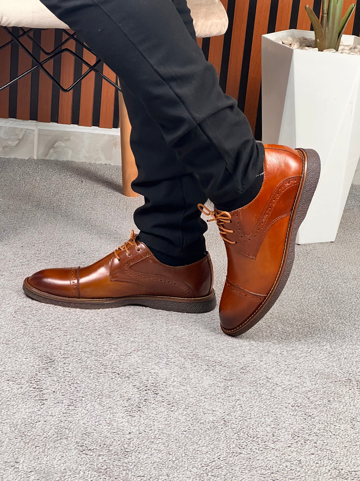Chaussure en cuir véritable – L’élégance au service du confort