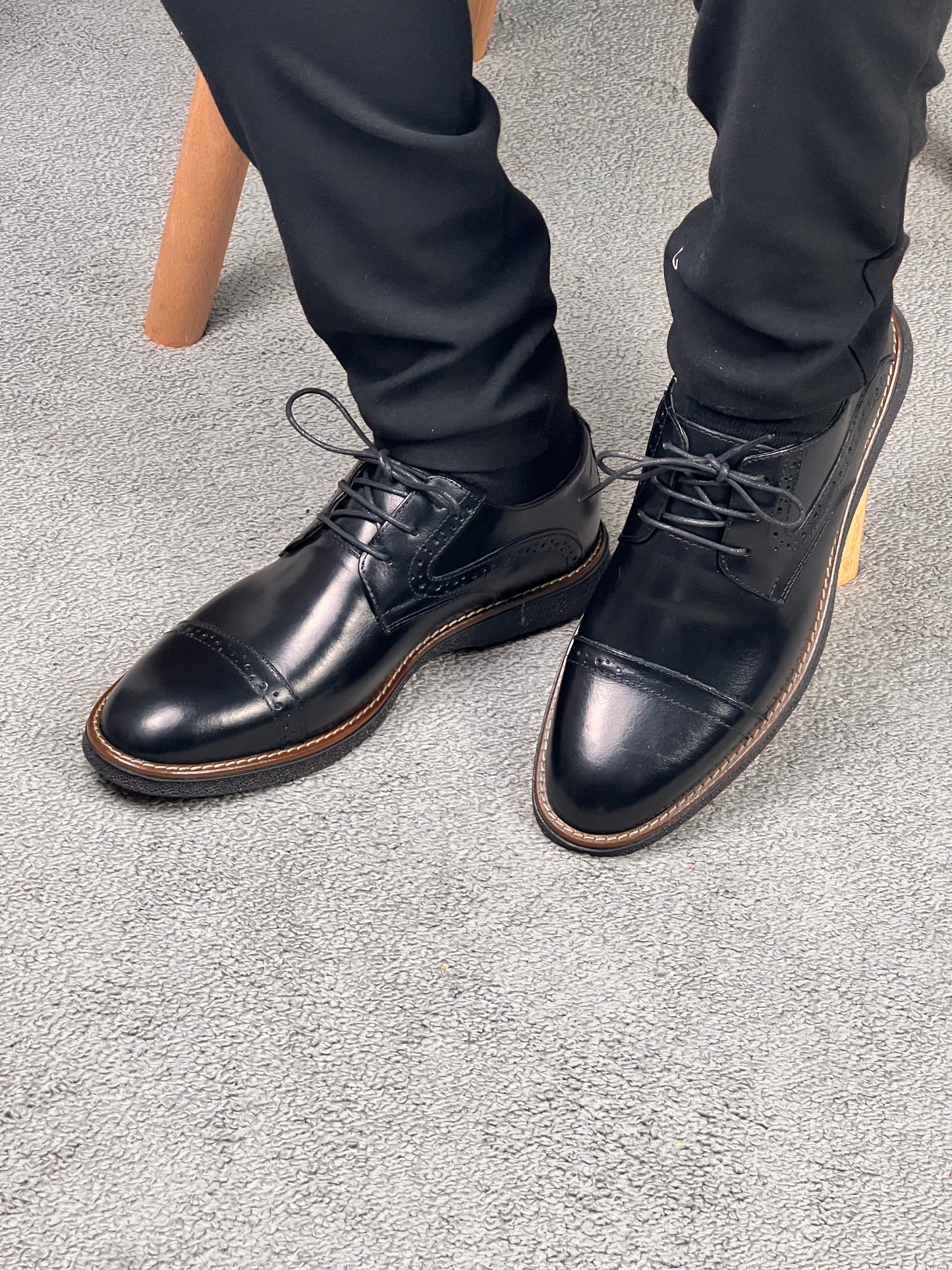Chaussure en cuir véritable – L’élégance au service du confort